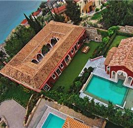 5 bedroom villa with infinity pool on Lefkada, sleeps up to 14